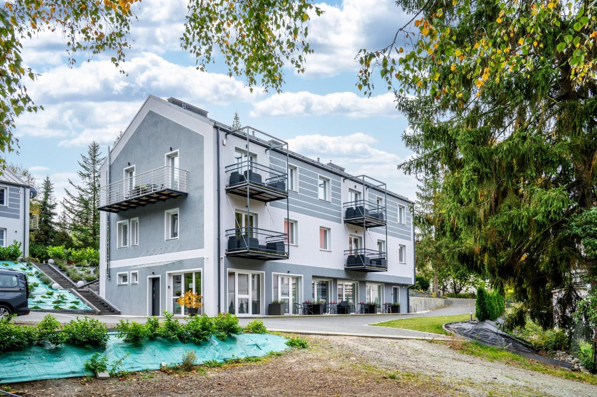 Apartamenty Wczasowa - Komfort Z Narciarnia Kudowa-Zdrój Exterior foto